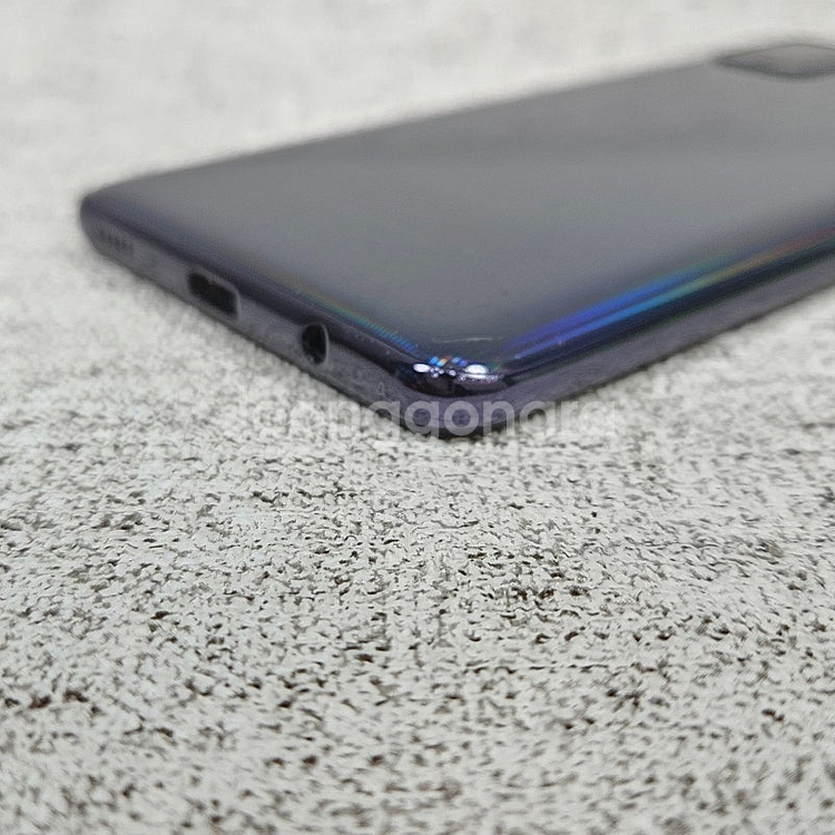 액정화면 S급 갤럭시 A31 블루색상 64G 7.5만원...--2