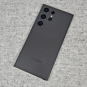 갤럭시 S24 울트라 블랙 512GB 대용량/외관깔끔/무잔상/ AAA급 84만 판매합니다