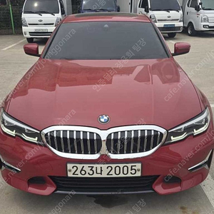 BMW 3시리즈 중고 BMW 320i 중고 승용차 빨간색 2020년식 57,731km 320i 럭셔리 수원중고차