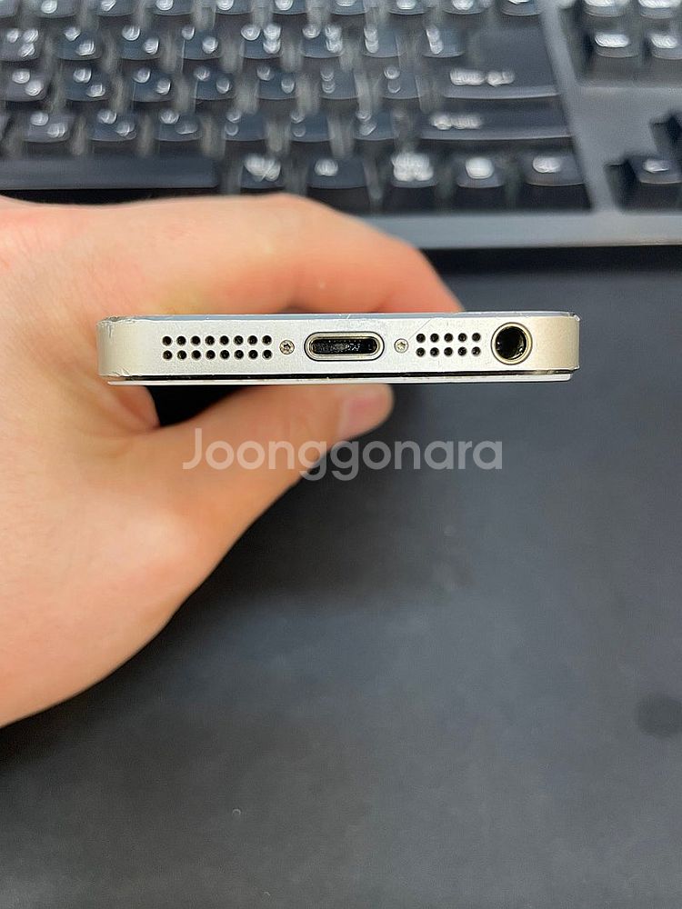 아이폰5S 골드 32GB 배터리100% 상태좋은 중고9...--5