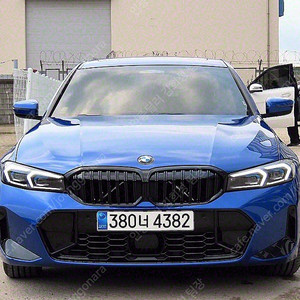 BMW 3시리즈 중고 BMW 중고 BMW 3시리즈 중고차 할부가능 2023년식 2,488km 320i M 스포츠 수원중고차