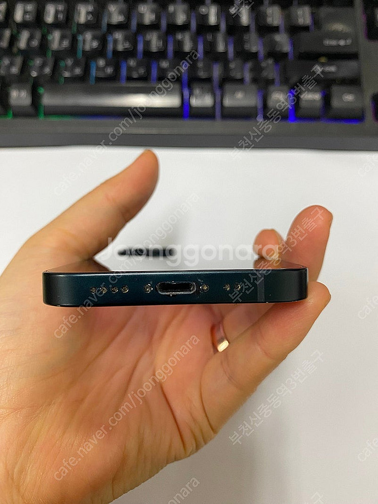 205950 아이폰13미니 미드나잇 A급 128GB 무...--6
