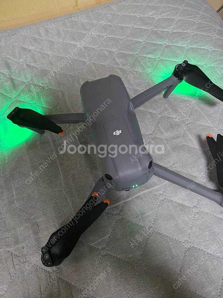 DJI Air 3 에어3 드론 s급상태 팝니다.(케어유...--0