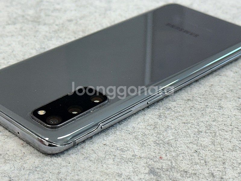 갤럭시S20 그레이 128G 미파손 깨끗한 가성비 단말기 서브용 추천 상태꿀 11만 판매해요--5