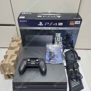PS4 프로 라스트 오브 어스2 리미티드 에디션 팝니다. (11.00 이하)