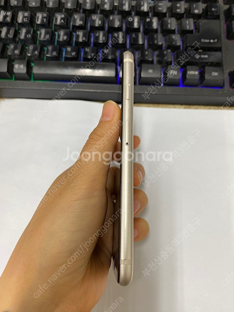 203694 아이폰SE3 스타라이트 A급 64GB 무잔...--5