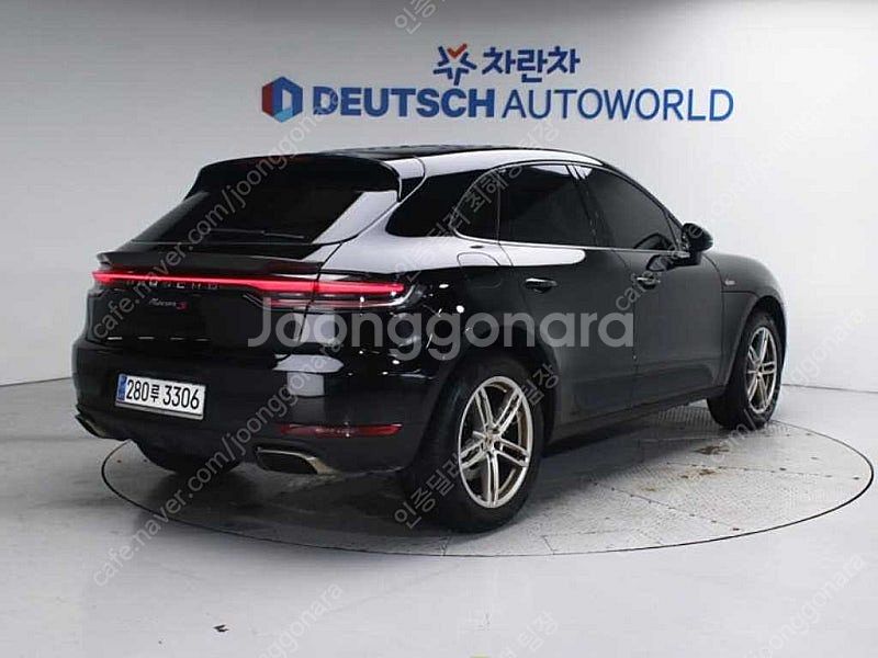포르쉐 중고 포르쉐 마칸 중고 검정색 2019년식 가솔...--2