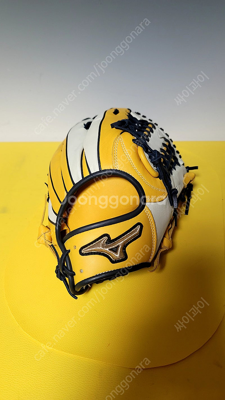 미즈노 글로벌 엘리트 2025 신상 새제품 / 외야 12.75 / 경식--6