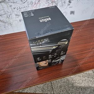 [미개봉] 전기면도기 브라운 Series 9 Pro(그라파이트) 팝니다.