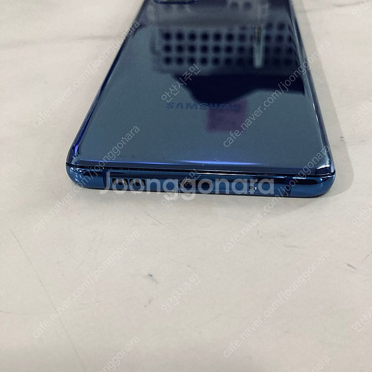 갤럭시 S20플러스 블루 256기가 매우깨끗! 13만원 판매합니다--2