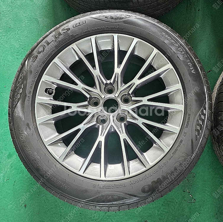 (판매) 제네시스 G80 RG3 18인치 휠타이어 한대...--3
