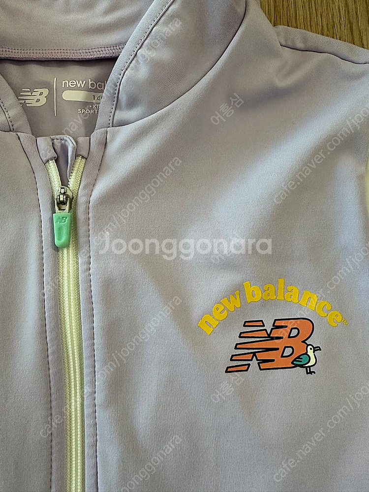 여아 뉴발란스 래쉬가드 140--1