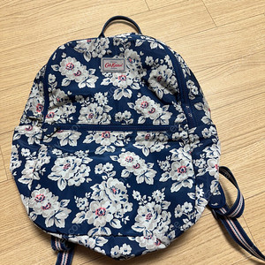 가격내림) 캐스키드슨 접이식백팩 새상품 캐스키드슨폴딩백팩 캐스키드슨폴더웨이