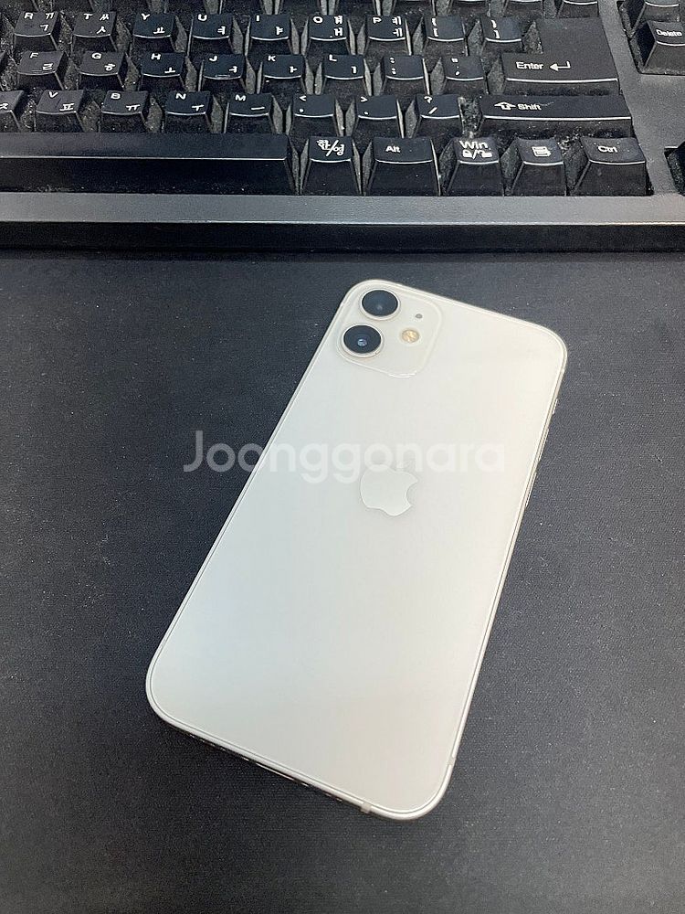 아이폰12미니 화이트 128GB 상태좋은 중고20만팝니...--0