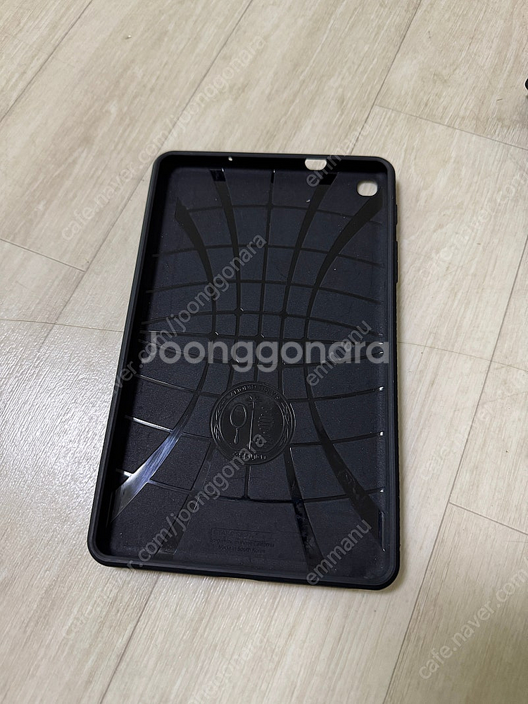 갤럭시탭A 8.0 with s-pen 슈피겐 범퍼케이스--0
