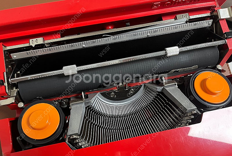 올리베티 발렌타인 타자기 olivetti valenti...--2