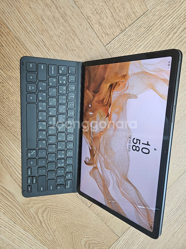 갤럭시탭 S8 128gb wifi + 키보드 케이스--1