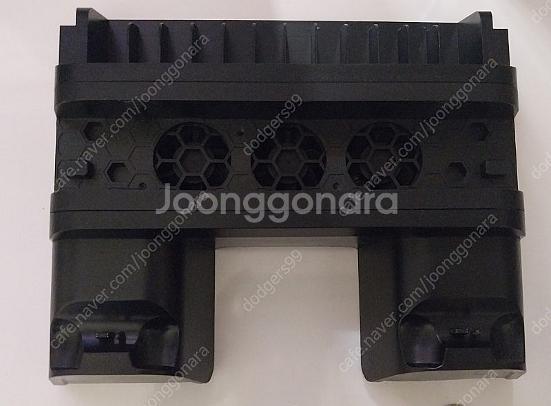 ps4 게임 타이틀, 수직받침대, 가방 팝니다--5