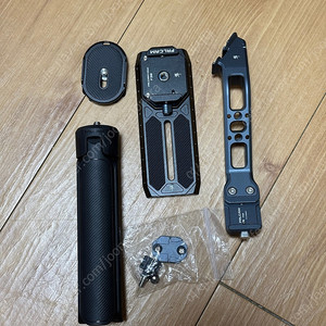 팔캠 DJI 짐벌 퀵릴리즈 플레이트, 그립 연장암, 퀵 오픈 삼각대 팝니다