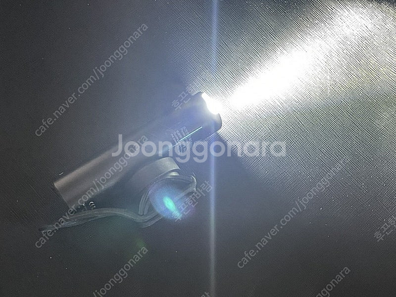 충전식 자전거 전조등 팝니다.--0