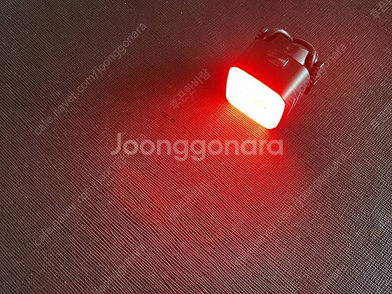 충전식 엔피트닉스 자전거 후미등 팝니다.--0