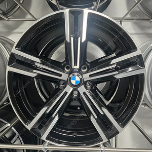 BMW 848M 18인치 휠 새상품급 싸게 팝니다. (3.4.5시리즈 G바디)