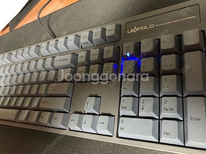 레오폴드 FC900R 청축 판매합니다--3