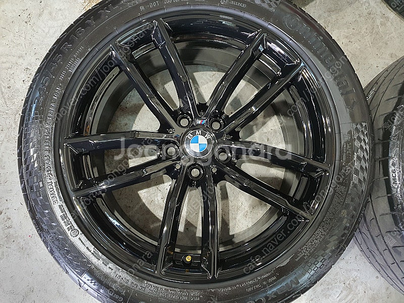 (판매) bmw5시리즈 662m 블랙 18인치 휠타이어...--2