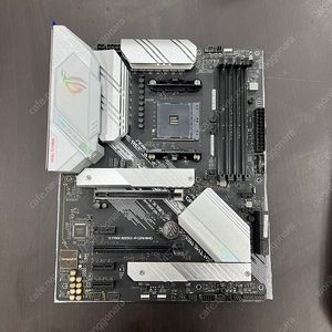 ASUS ROG STRIX B550-A GAMING