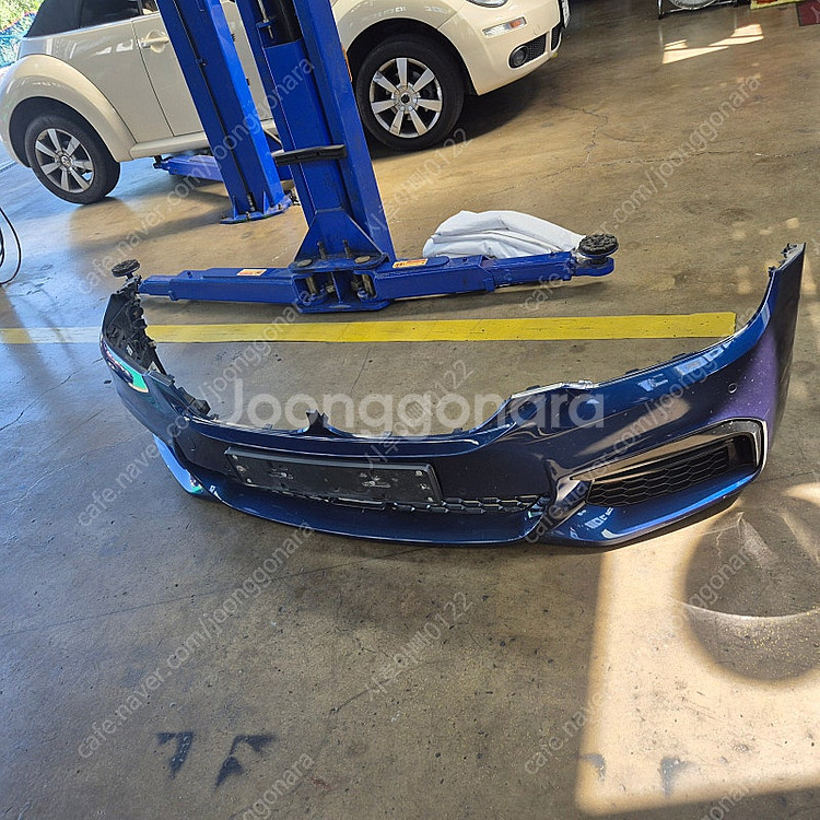 g30 bmw520d 앞범퍼 판매--5