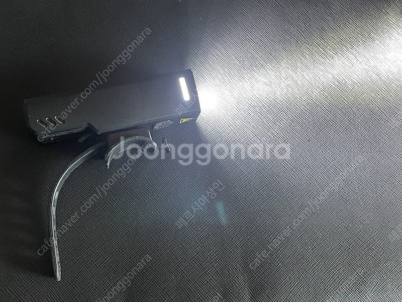 충전식 자전거 전조등 팝니다.--0