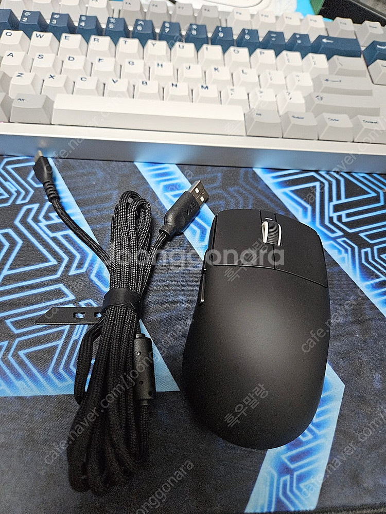ATK VXE R1 PRO MAX 팝니다.--1