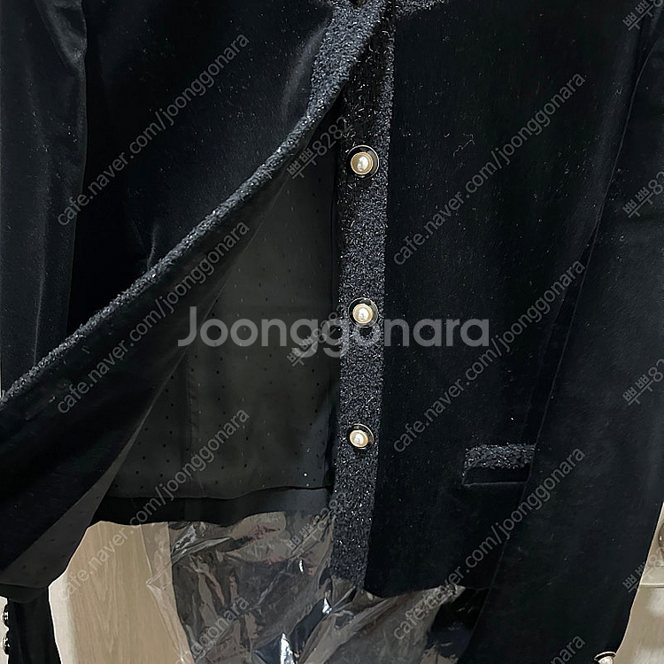 페이우 x 딘디 Caviar Jacket, Skirt ...--4