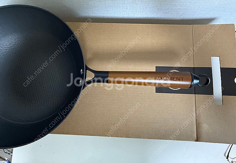 바오먼트 무쇠 웍 28cm 새상품 팝니다(택포4.5만)--1