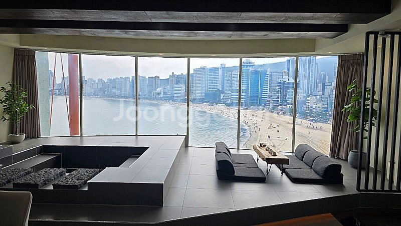 부산 광안리오션뷰 62평 감성펜션--0