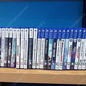 PS4/PS5 중고게임 판매합니다.