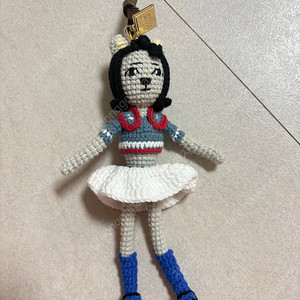 미우미우 인형 키링