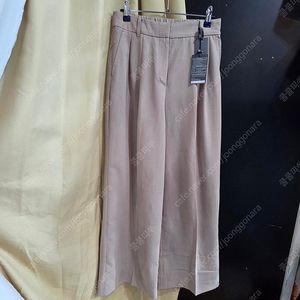 베라왕 여름용 핀턱 와이드팬츠