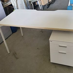 데스커모션데스크 1400 데스커책상 800/1200/1400/1600/1800 판매 합니다