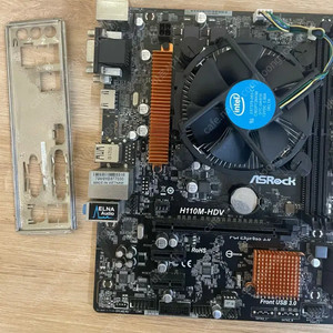 ASRock H110M-HDV 메인보드+ G4560