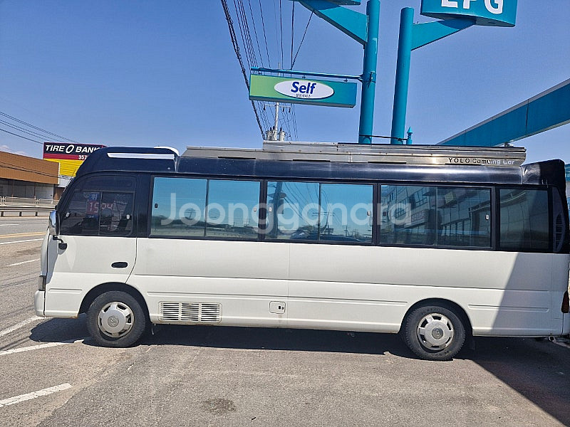 카운티 캠핑카 팝니다(대형면허 필수)--2