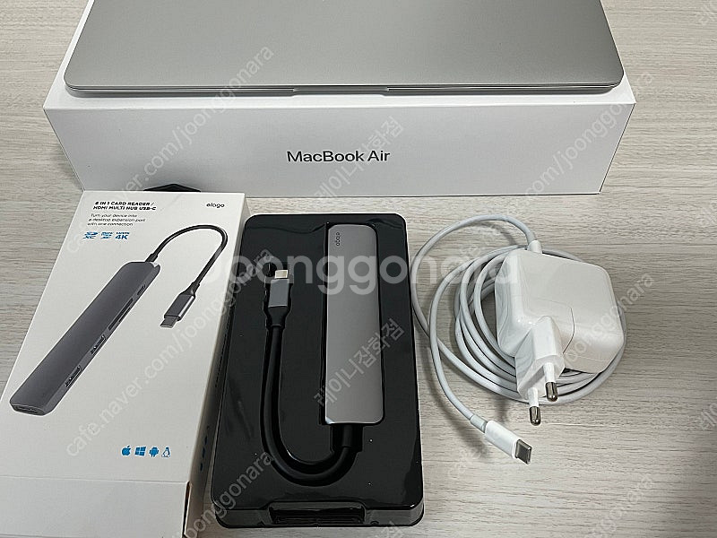 맥북 에어 M1 13 인치 풀박스 + 엘라고 USB-C...--1