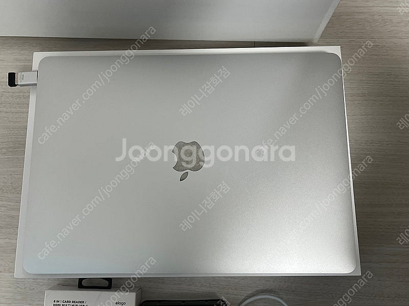 맥북 에어 M1 13 인치 풀박스 + 엘라고 USB-C...--3