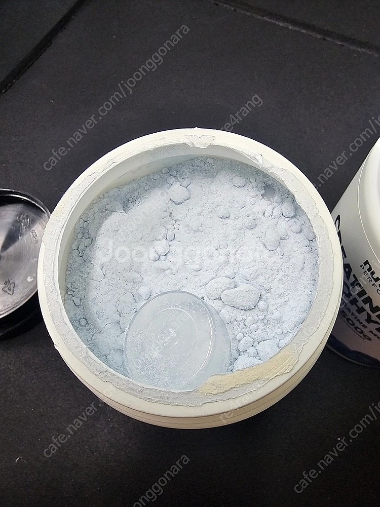 크래아틴 모노하이드레이트 500g 2개 팝니다--1