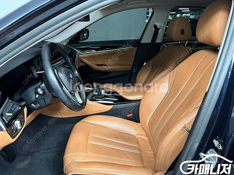 수원중고차 5시리즈 (G30) 520i 럭셔리 (5인승...--7