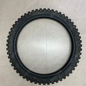 IRC TR-8 타이어 3.00-21 (적산 50km 미만)
