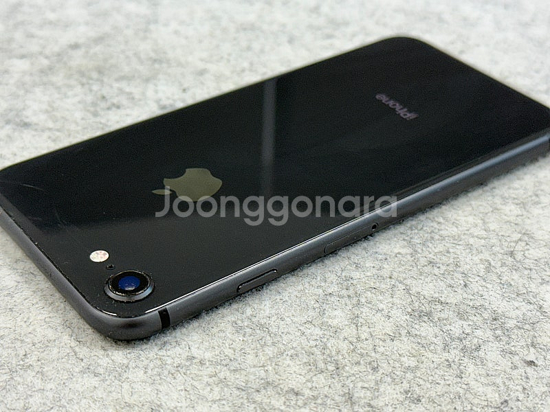 (자급제)아이폰8 블랙 64G 카메라 멍없이 선명한 가...--5