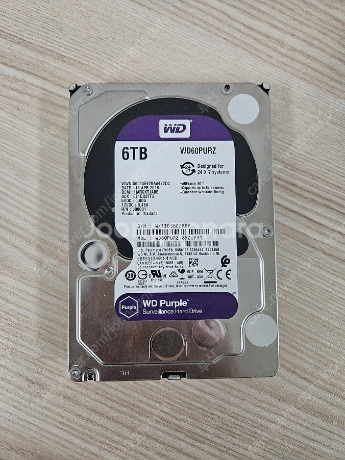 WD 6TB HDD 퍼플 판매합니다.--0