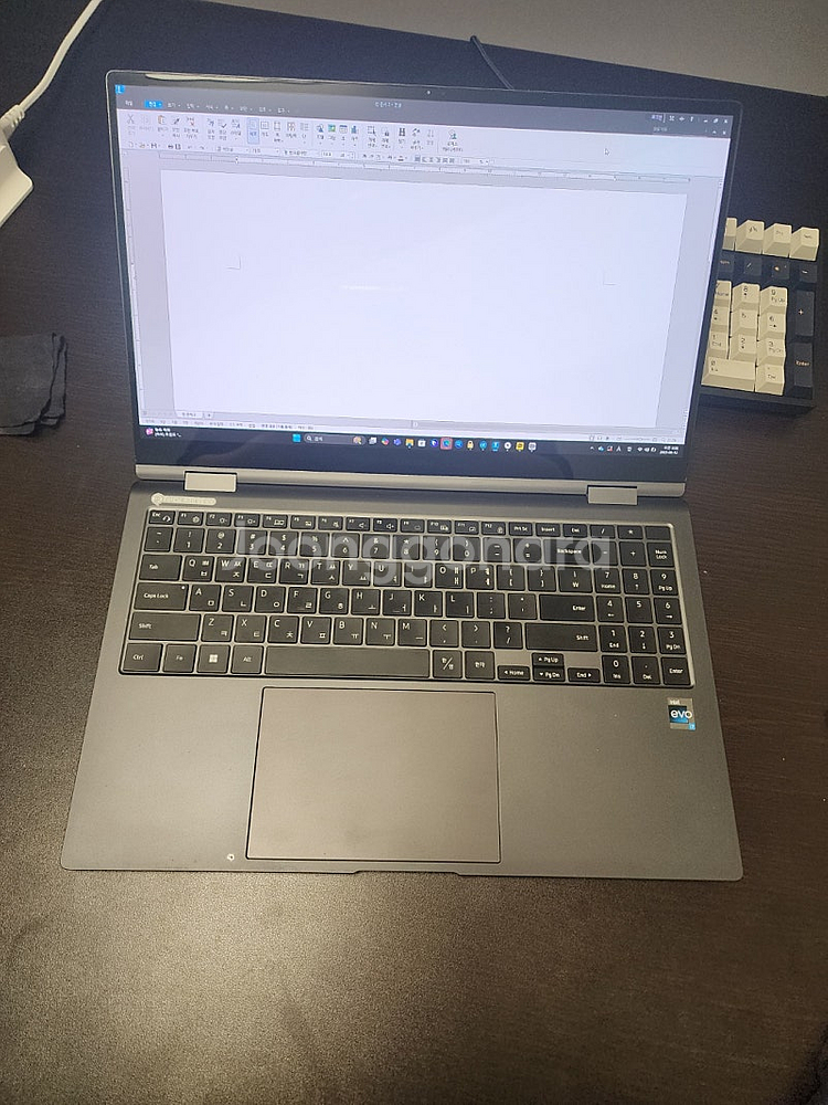 삼성 갤럭시북 2 프로 360 (32g 1T) 판매합니...--3