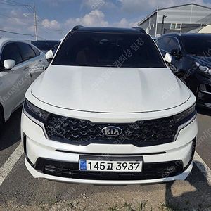 쏘렌토 중고 신형 쏘렌토 MQ4 중고 쏘렌토 중고차 흰색 2021년식 34,156km 가솔린 2.5T 4WD 그래비티 중고차구매